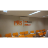 comunicação visual interna Santa Cruz